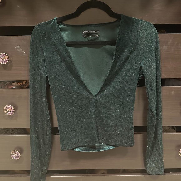 Urban Outfitters Green Velvet Metallic Deep V Neck Top - Picture 6 of 9